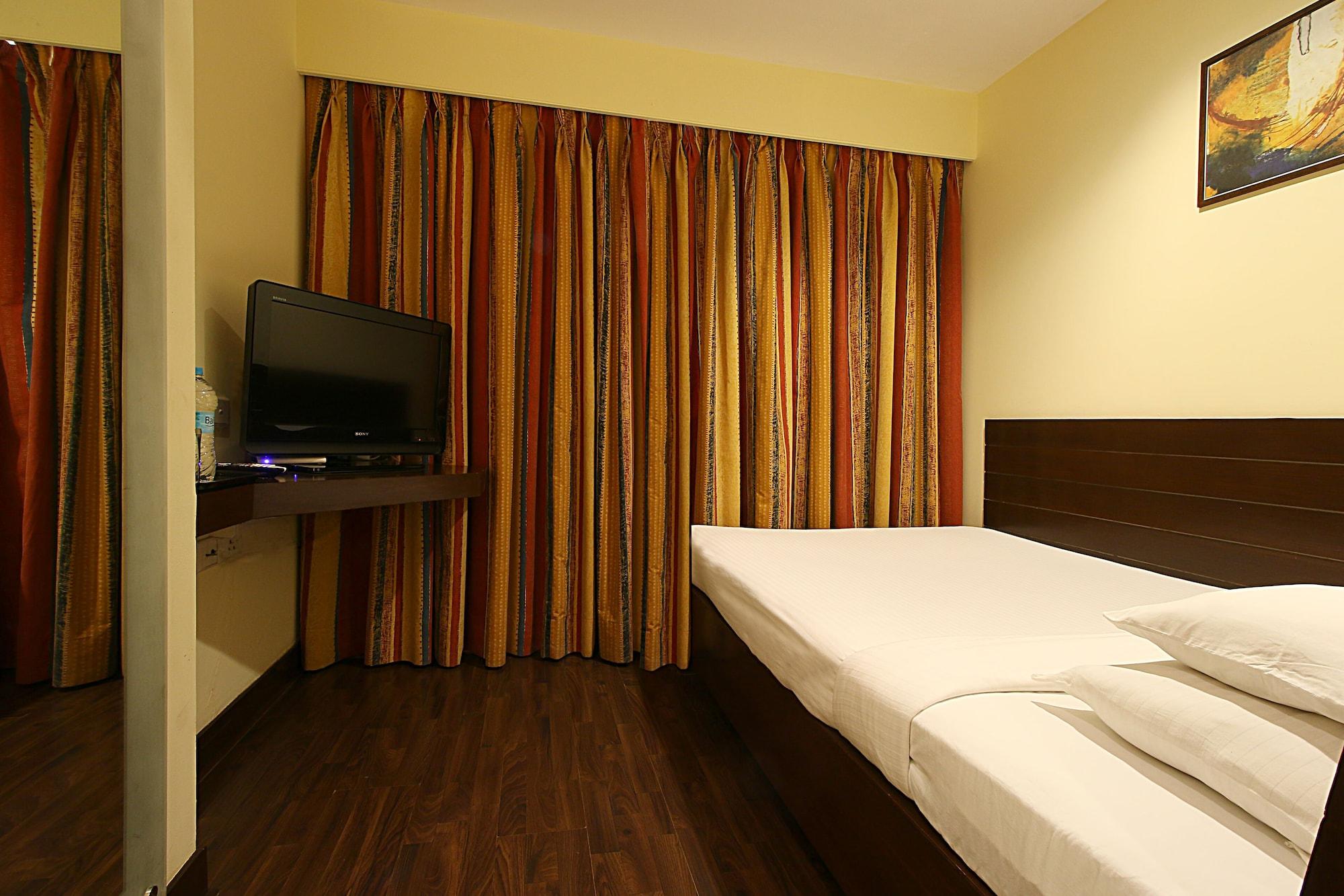 Hotel Studio Estique Пюн Екстериор снимка