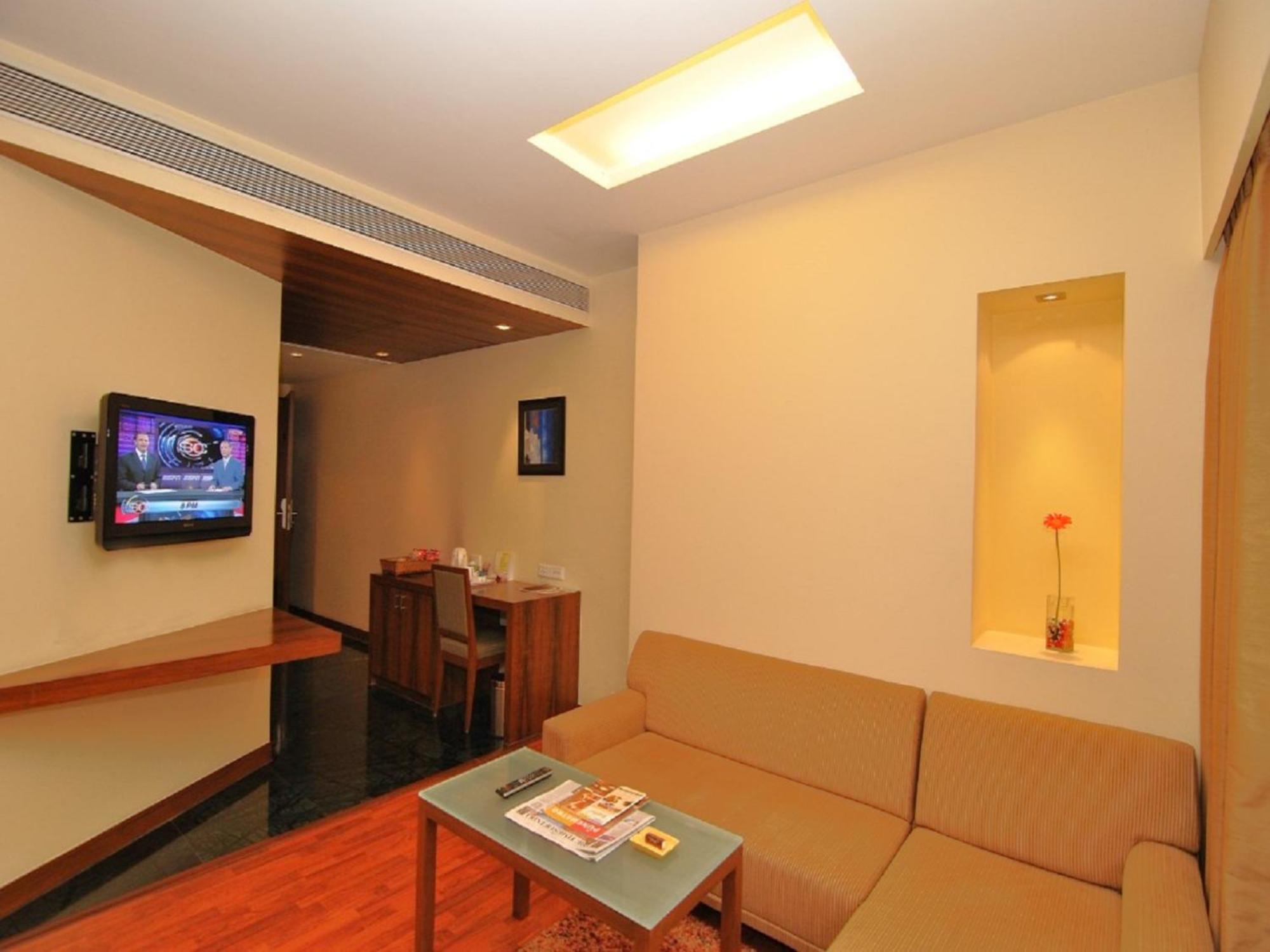 Hotel Studio Estique Пюн Екстериор снимка