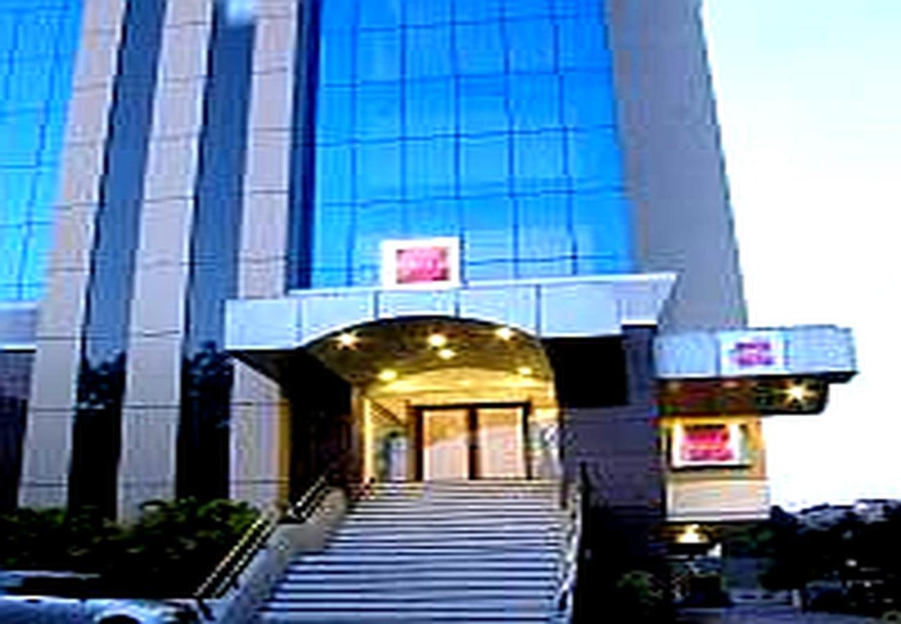 Hotel Studio Estique Пюн Екстериор снимка
