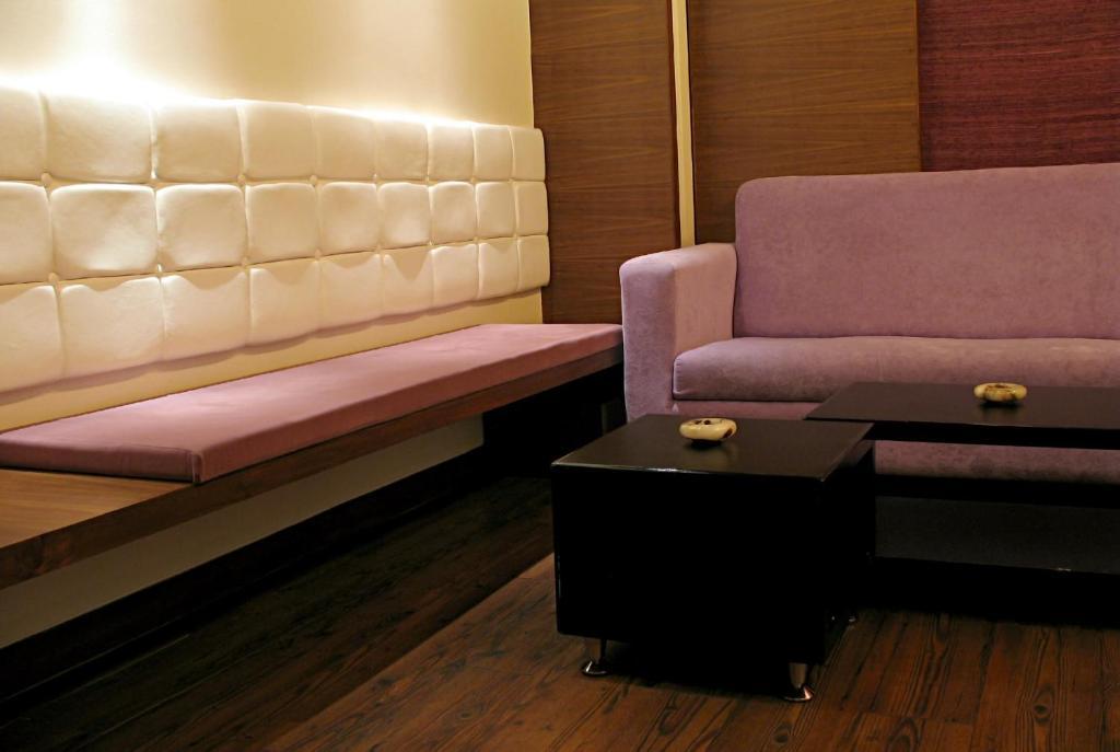 Hotel Studio Estique Пюн Екстериор снимка